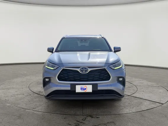 Toyota Highlander GLE 2023 
