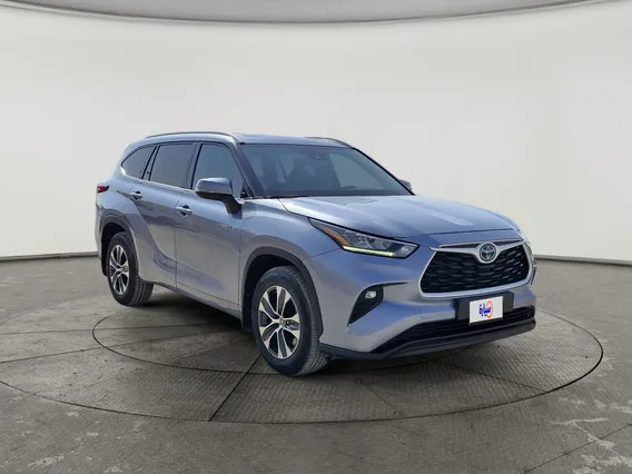 Toyota Highlander GLE 2023 
