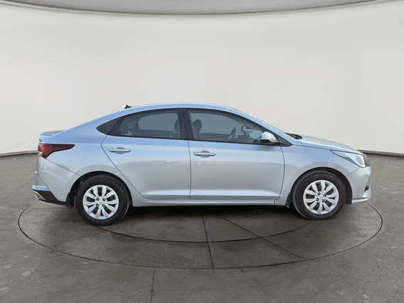 Hyundai Accent Smart 2023 