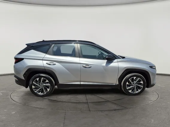Hyundai Tucson Smart 2023 دبل