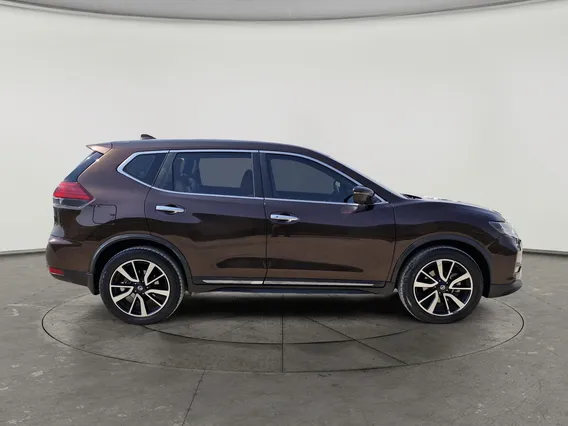 Nissan Xtrail SL 2021 دبل