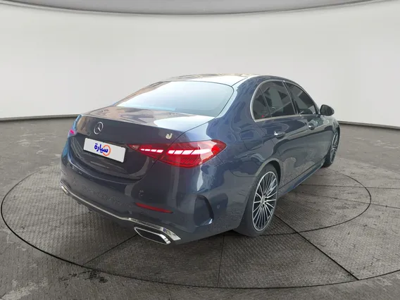 Mercedes C 200 2024 