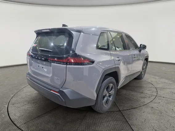 Toyota RAV4 LE 2026 