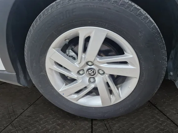 Toyota Raize XLE 2024 