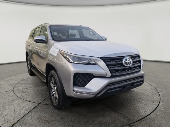 Toyota Fortuner GX2 4x4 Diesel 2026 دبل