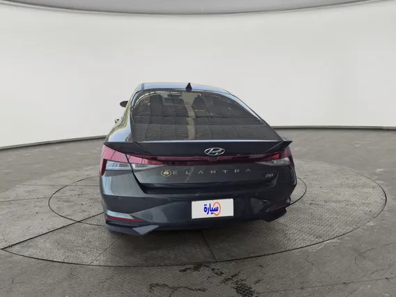 Hyundai Elantra Smart 2023 