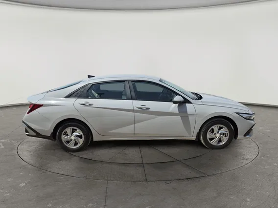 Hyundai Elantra Fleet 2024 