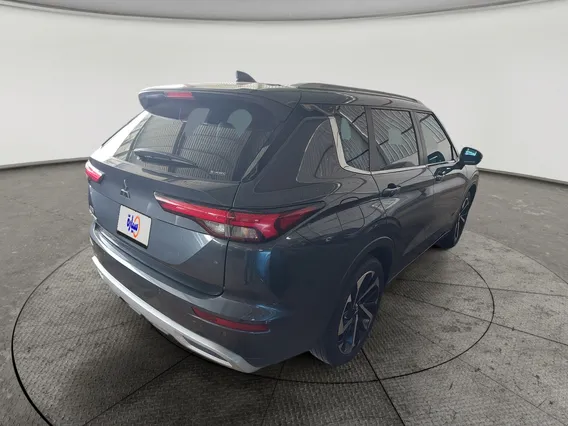 Mitsubishi Outlander CLS 2025 