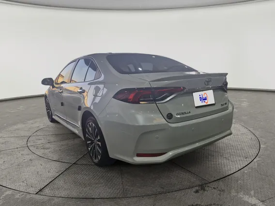 تويوتا كورولا XLI Executive Moonroof 2025 