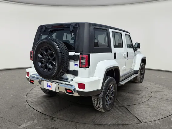 بايك BJ40L Premium 2022 