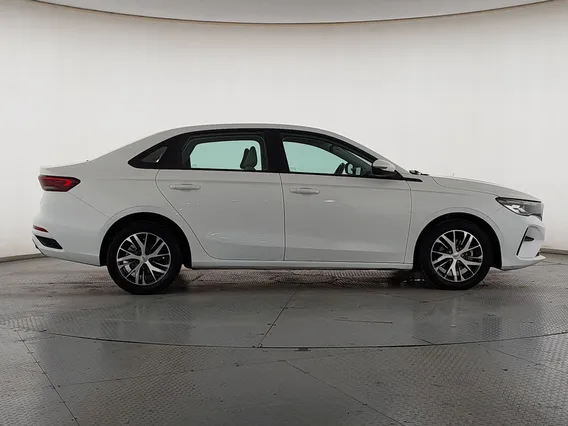 Geely Emgrand GS 2025 
