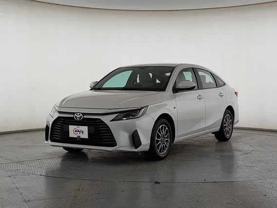 Toyota Yaris  Y 2024 