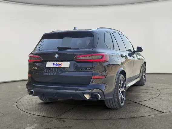 بي ام دبليو الفئة اكس 5 xDrive 40i 2023 