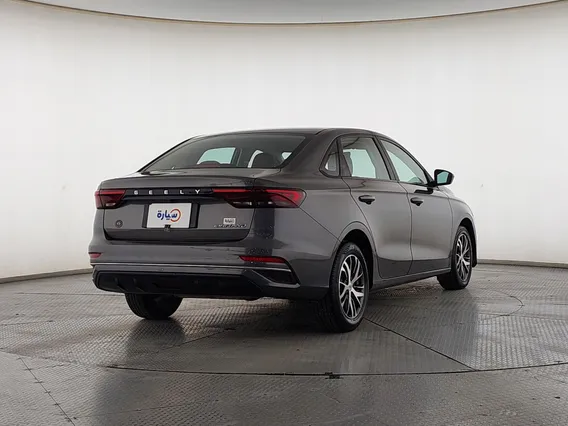 Geely Emgrand GS 2024 
