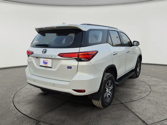 Toyota Fortuner GX2 4x4 2024 دبل