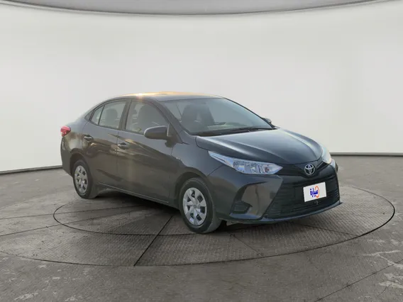 Toyota Yaris  Y 2022 