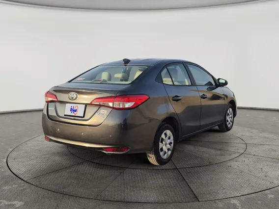 Toyota Yaris  Y 2022 