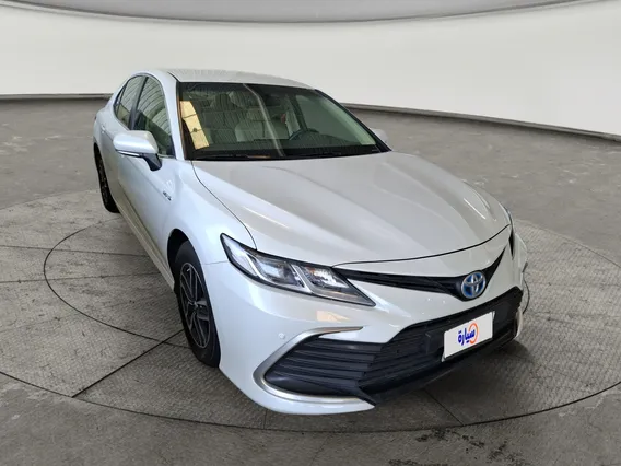 Toyota Camry  LE HEV 2024 