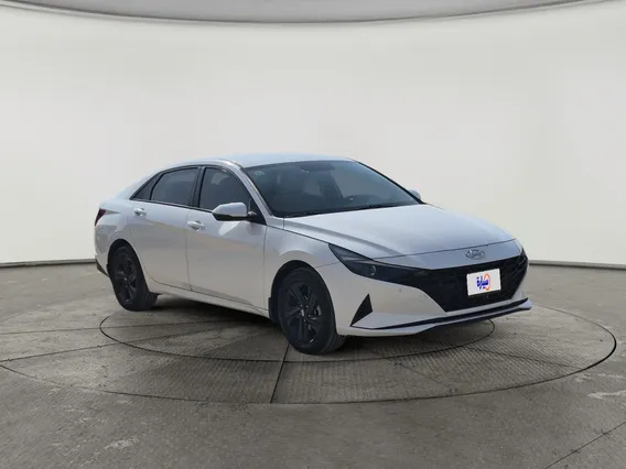 Hyundai Elantra Smart 2023 