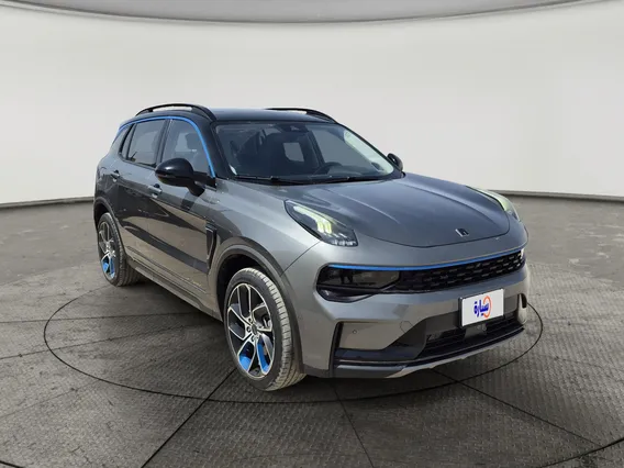 Lynk and Co 01 Louder Pro 2023 