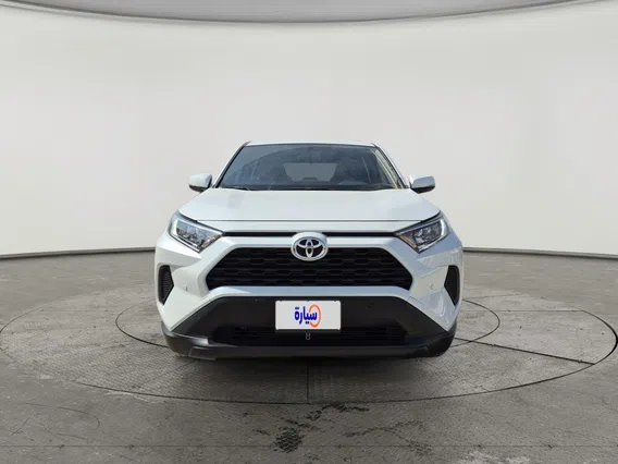 Toyota RAV4 LE 2025 
