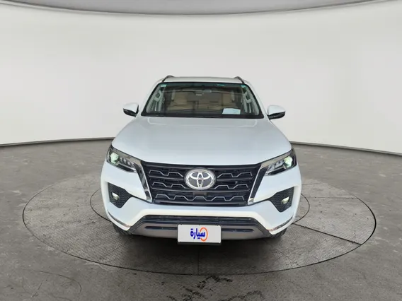Toyota Fortuner VX 2023 دبل