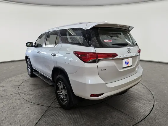 Toyota Fortuner VX 2024 دبل
