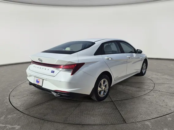 Hyundai Elantra Fleet 2022 