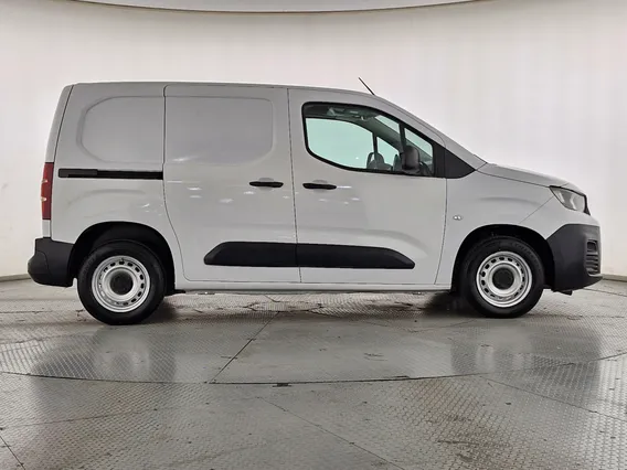 بيجو بارتنر Short van 2023 