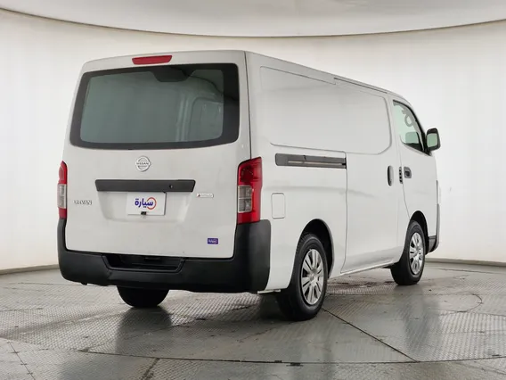Nissan Urvan MT Des بضاعه 2022 