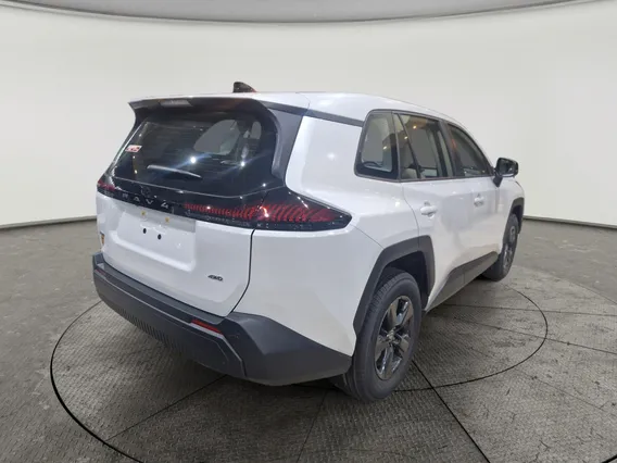 Toyota RAV4 LE 2026 