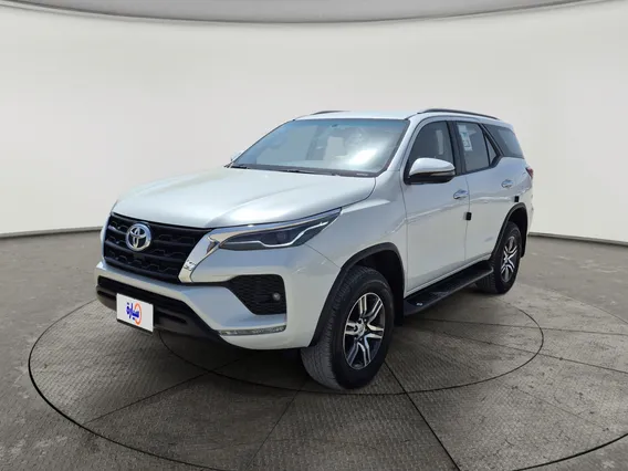 Toyota Fortuner VX 2024 دبل