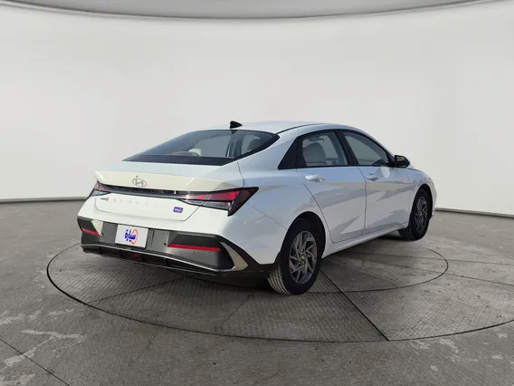 Hyundai Elantra Smart China 2026 