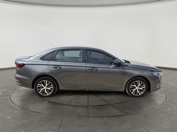 Geely Emgrand GS 2024 