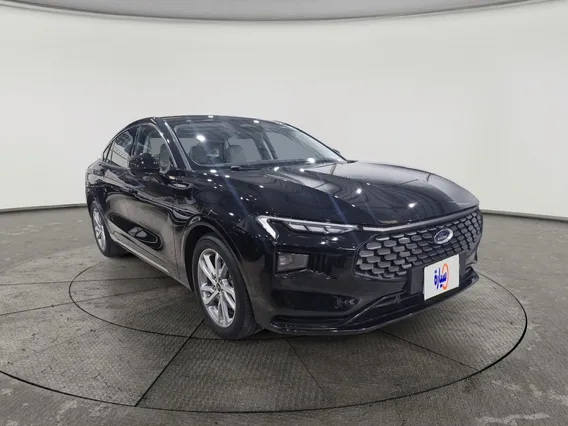 Ford Taurus Trend 2023 