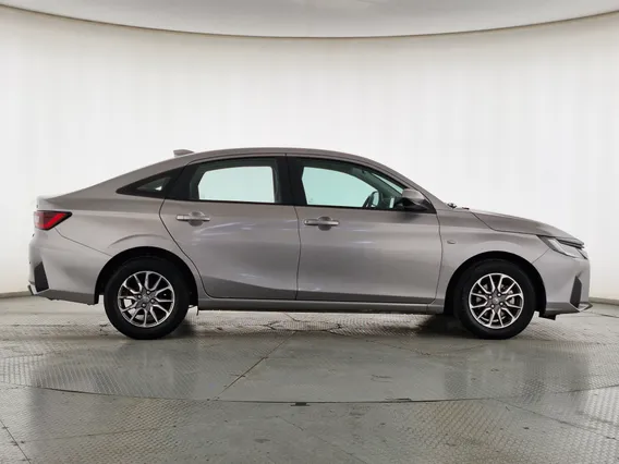 Toyota Yaris  Y 2024 