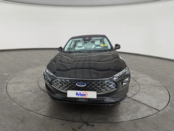 Ford Taurus Trend 2025 