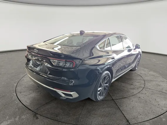 Ford Taurus Trend 2025 