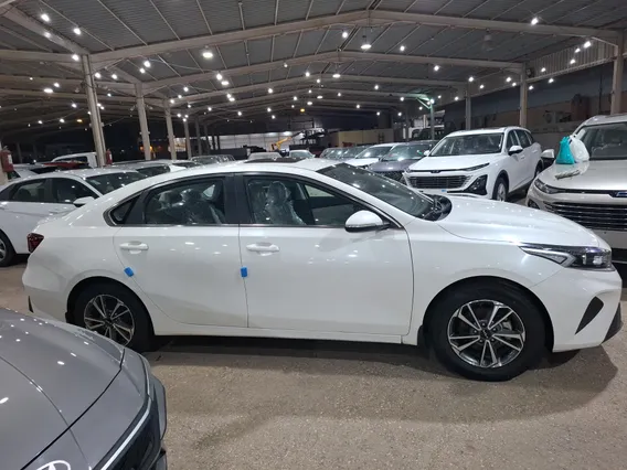 Kia Cerato EX 2024 