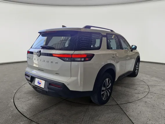 Nissan Pathfinder S 2024 