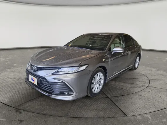 Toyota Camry  GLE 2024 