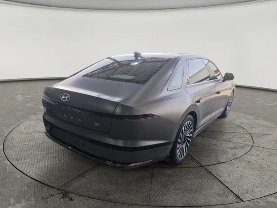 Hyundai Azera calligraphy 2024 