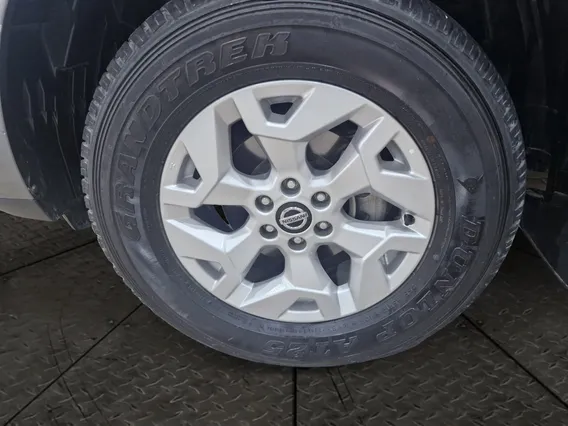 Nissan Xterra Titanium 2024 