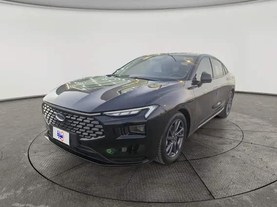 Ford Taurus Trend 2025 