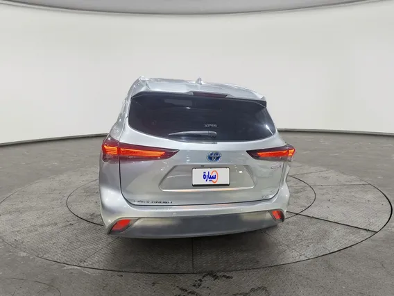 تويوتا هايلاندر GLE 2024 