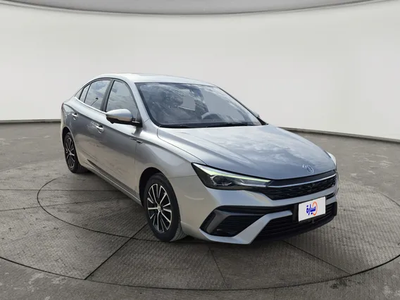 MG 5 LUX 2025 