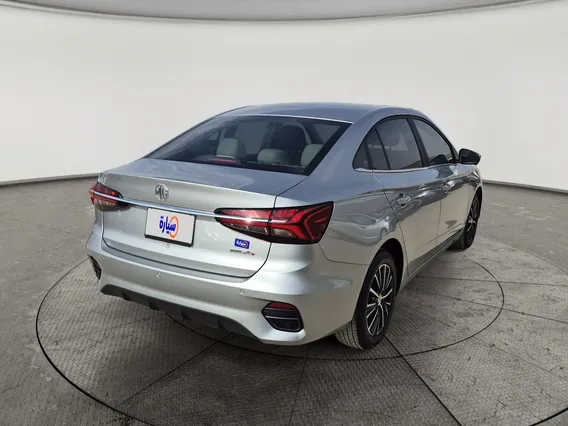 MG 5 LUX 2025 