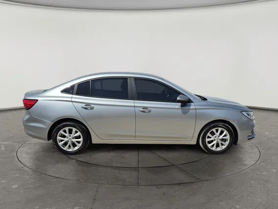 MG 5 STD 2025 