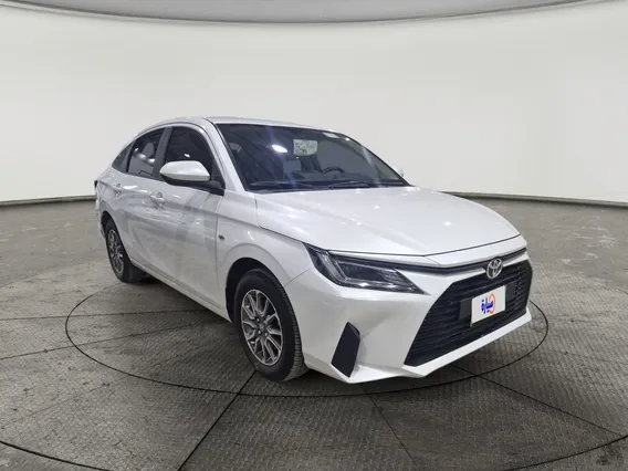 Toyota Yaris  Y 2026 