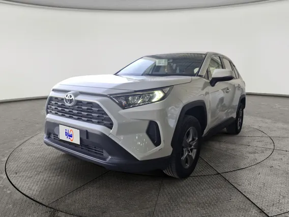 Toyota RAV4 LE 2024 